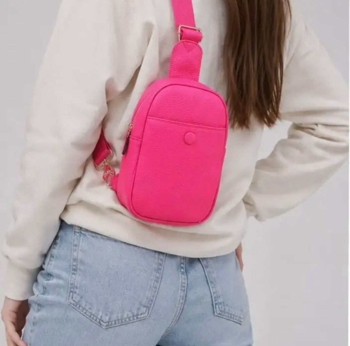 Avery Sling Crossbody Bag
