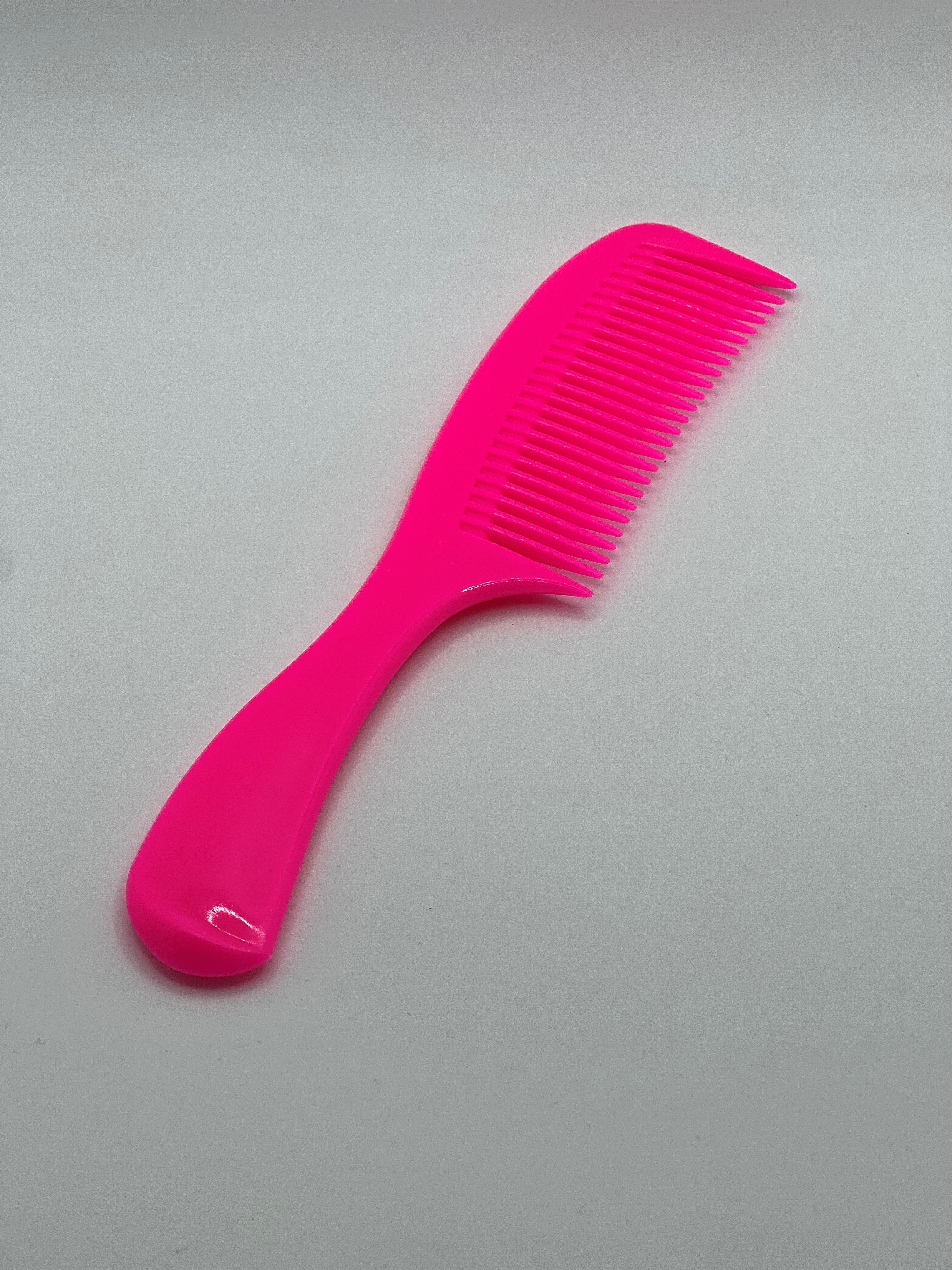 Handle Comb